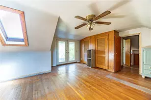 2035 Aurora Dr, New Kensington, PA 15068 - Photo 9