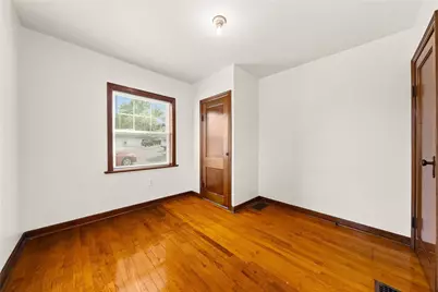 603 Vanadium Rd, Collier Township, PA 15017 - Photo 13