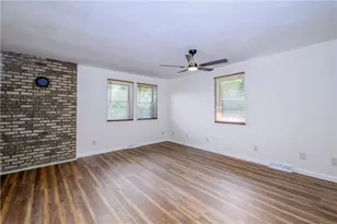 308 State Street Ext, Clay Township, PA 16061 - Photo 5