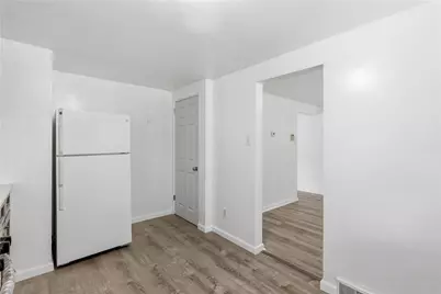 655 Mayville Avenue, Pittsburgh, PA 15226 - Photo 9