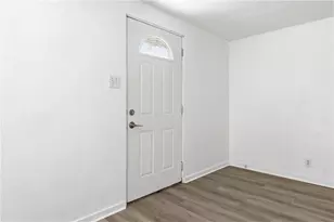 655 Mayville Ave, Pittsburgh, PA 15226 - Photo 3