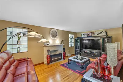 2709 Blackridge, Pittsburgh, PA 15235 - Photo 5