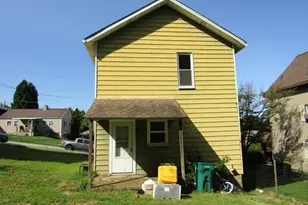 209 Park St, Derry Township, PA 15627 - Photo 3