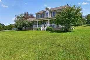 1013 Marshall Heights Rd, Burrel-Blacklick, PA 15717 - Photo 3