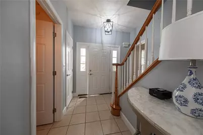 740 Muirfield Dr, Hempfield Township, PA 15601 - Photo 5