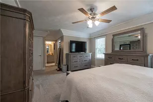 740 Muirfield Dr, Hempfield Township, PA 15601 - Photo 21