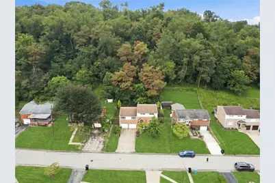 13610 Saint Clair Drive, North Huntingdon, PA 15642 - Photo 29