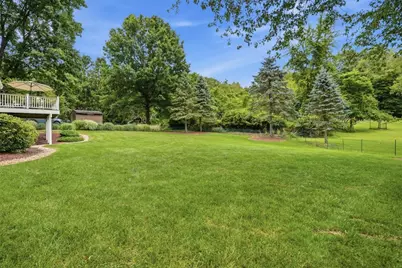 4996 Graphic Dr, Hampton, PA 15044 - Photo 33