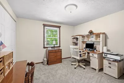 4996 Graphic Dr, Hampton, PA 15044 - Photo 17