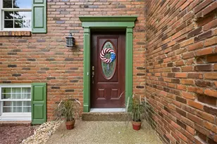 4996 Graphic Dr, Hampton, PA 15044 - Photo 3