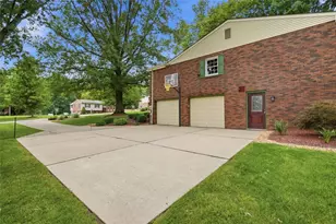 4996 Graphic Dr, Hampton, PA 15044 - Photo 31