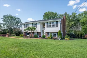 1206 Waverly Dr, Unity Township, PA 15650 - Photo 3