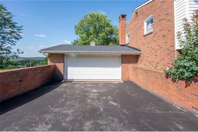 1206 Waverly Dr, Unity Township, PA 15650 - Photo 5