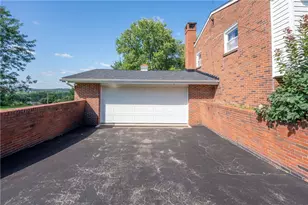 1206 Waverly Dr, Unity Township, PA 15650 - Photo 5