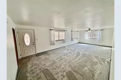 945 Stanton Ave, Pittsburgh, PA 15209 - Photo 3