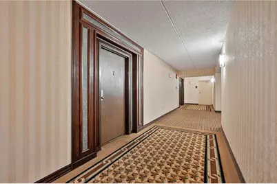 5600 Munhall Rd #507, Pittsburgh, PA 15217 - Photo 3