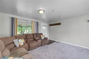 561 Anderson Ave, Pittsburgh, PA 15239 - Photo 7