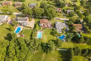 190 Delaware Trail, Peters Township, PA 15367 - Photo 19