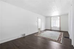 385 2nd St, Pitcairn, PA 15140 - Photo 5