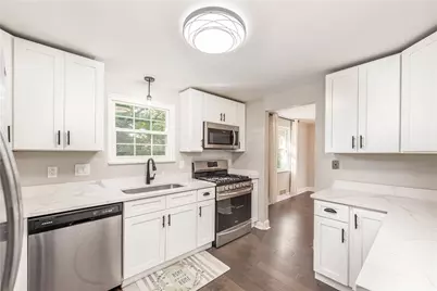 1361 Pesavento Drive, Bridgeville, PA 15017 - Photo 15