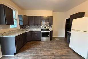 1702 5th Ave, Beaver Falls, PA 15010 - Photo 5