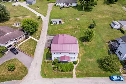 512 Pennsylvania Ave, Connellsville, PA 15631 - Photo 43