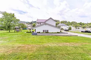 512 Pennsylvania Ave, Connellsville, PA 15631 - Photo 39