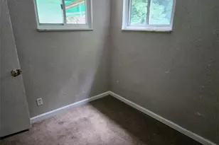 1374 Terrace St, Bridgeville, PA 15017 - Photo 11