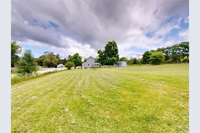 224 Deer Creek Rd, Jefferson Township, PA 16056 - Photo 3