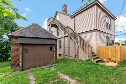 100 Wynoka St, Pittsburgh, PA 15210 - Photo 9