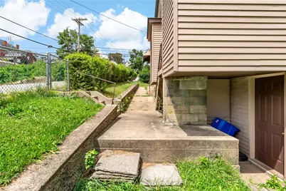 100 Wynoka St, Pittsburgh, PA 15210 - Photo 7