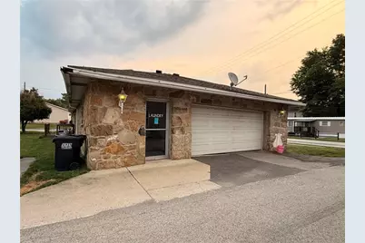 318 Main St, Wampum, PA 16157 - Photo 3