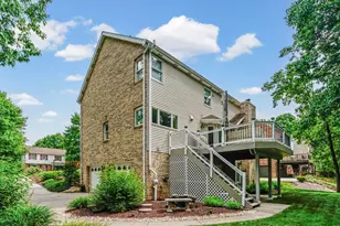 622 Golden Ridge Ct, Cranberry Township, PA 16066 - Photo 7