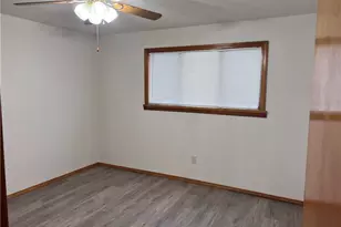 318 Main St, Wampum, PA 16157 - Photo 5