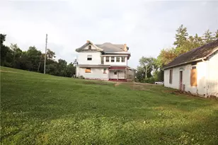 847 Old National Pike, Centerville, PA 15417 - Photo 9