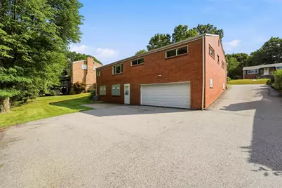 4774 Beall Dr, Pittsburgh, PA 15236 - Photo 31