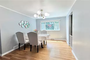 4774 Beall Dr, Pittsburgh, PA 15236 - Photo 13