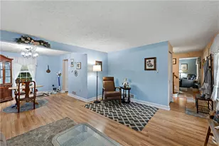 86 Fawnvue Dr, Robinson Twp, PA 15136 - Photo 11