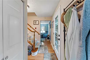 86 Fawnvue Dr, Robinson Twp, PA 15136 - Photo 3