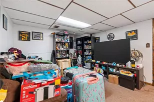145 Payne Dr, Pittsburgh, PA 15235 - Photo 17