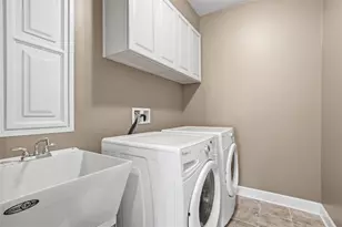 618 Old Glory Ln, Economy, PA 15042 - Photo 27