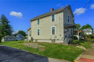 321 Hazel Ave, Ellwood City, PA 16117 - Photo 41