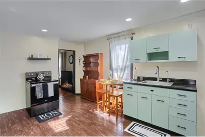 321 Hazel Ave, Ellwood City, PA 16117 - Photo 23