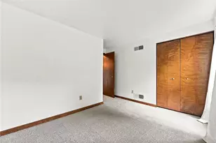 126 Pinewood Dr, South Fayette, PA 15017 - Photo 13