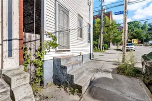 114 Seneca St, Pittsburgh, PA 15219 - Photo 21