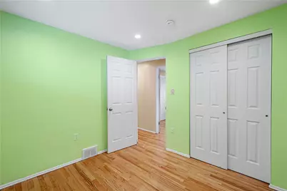 3190 Mayflower Dr, Pittsburgh, PA 15227 - Photo 19