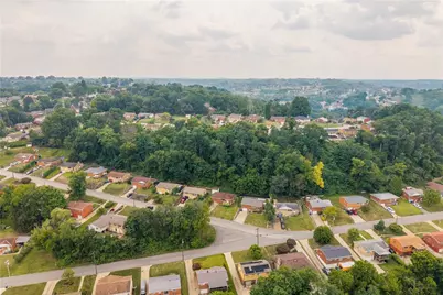 3190 Mayflower Dr, Pittsburgh, PA 15227 - Photo 37