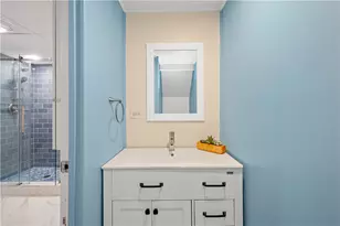 3190 Mayflower Dr, Pittsburgh, PA 15227 - Photo 21