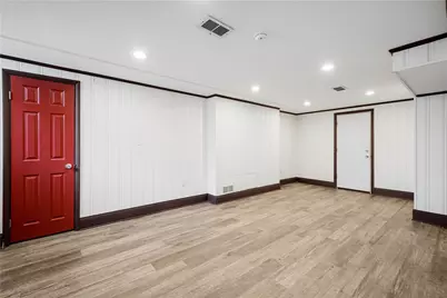 3190 Mayflower Dr, Pittsburgh, PA 15227 - Photo 21
