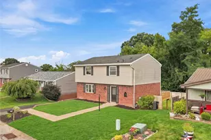 143 MacBeth Dr, Lower Burrell, PA 15068 - Photo 3